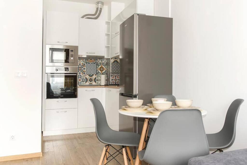 Yellow Apart @ Vitosha, Sofia Apartment ภายนอก รูปภาพ